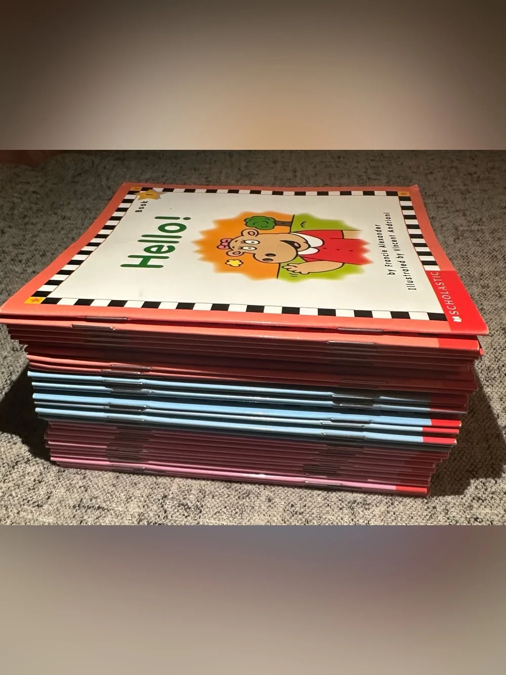 Scholastic phonics reading set